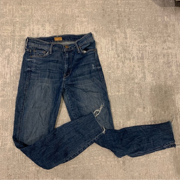 MOTHER Denim The Vamp Fray Crazy Like A Fox Distressed Jeans - Picture 5 of 12